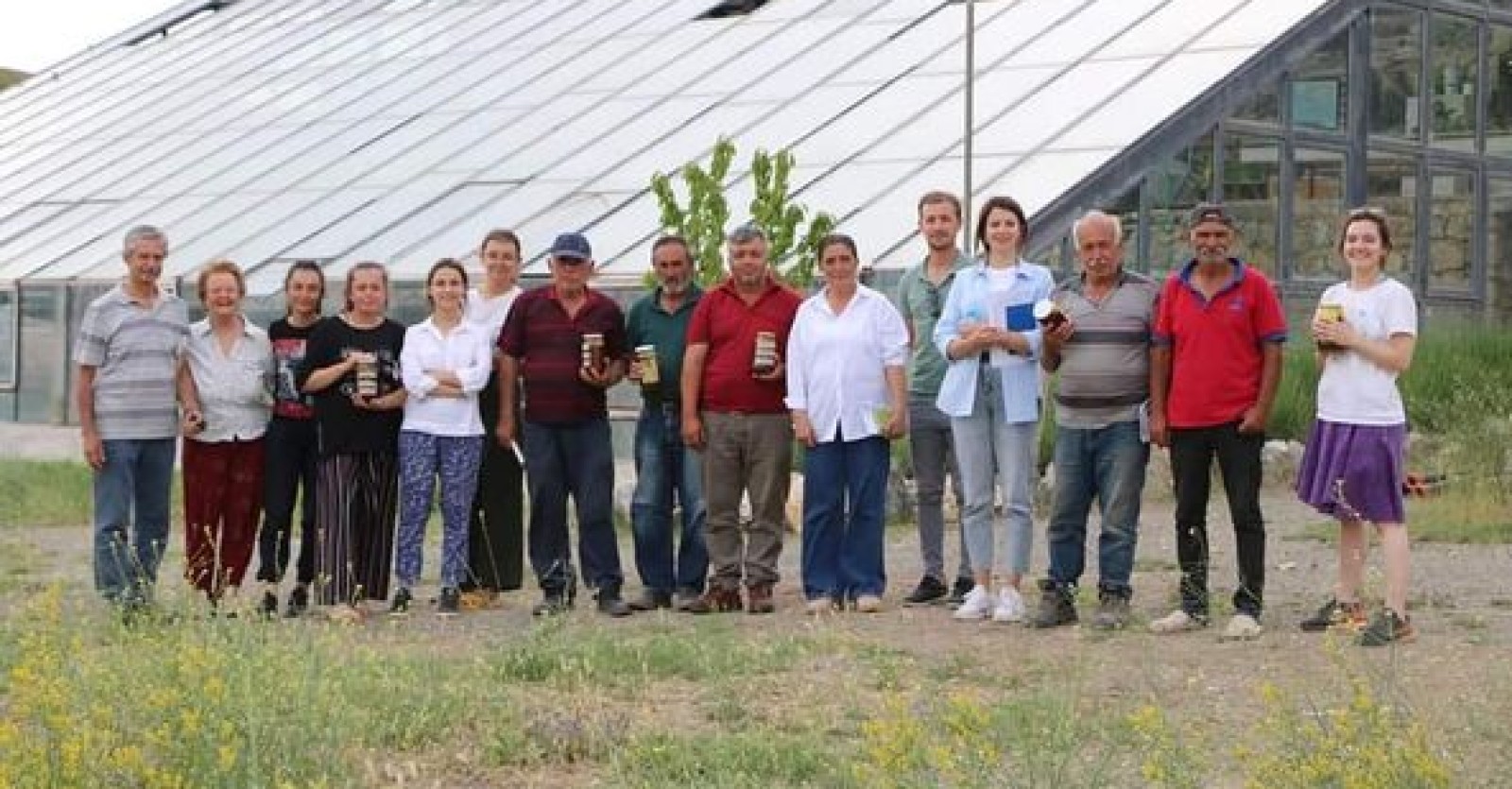 ZEHİRSİZ TARIM İLE SOFRALARIMIZA ZEHİRSİZ GIDALARIN ULAŞMASI YOLUNDA EMİN ADIMLAR İLE İLERLİYORUZ...