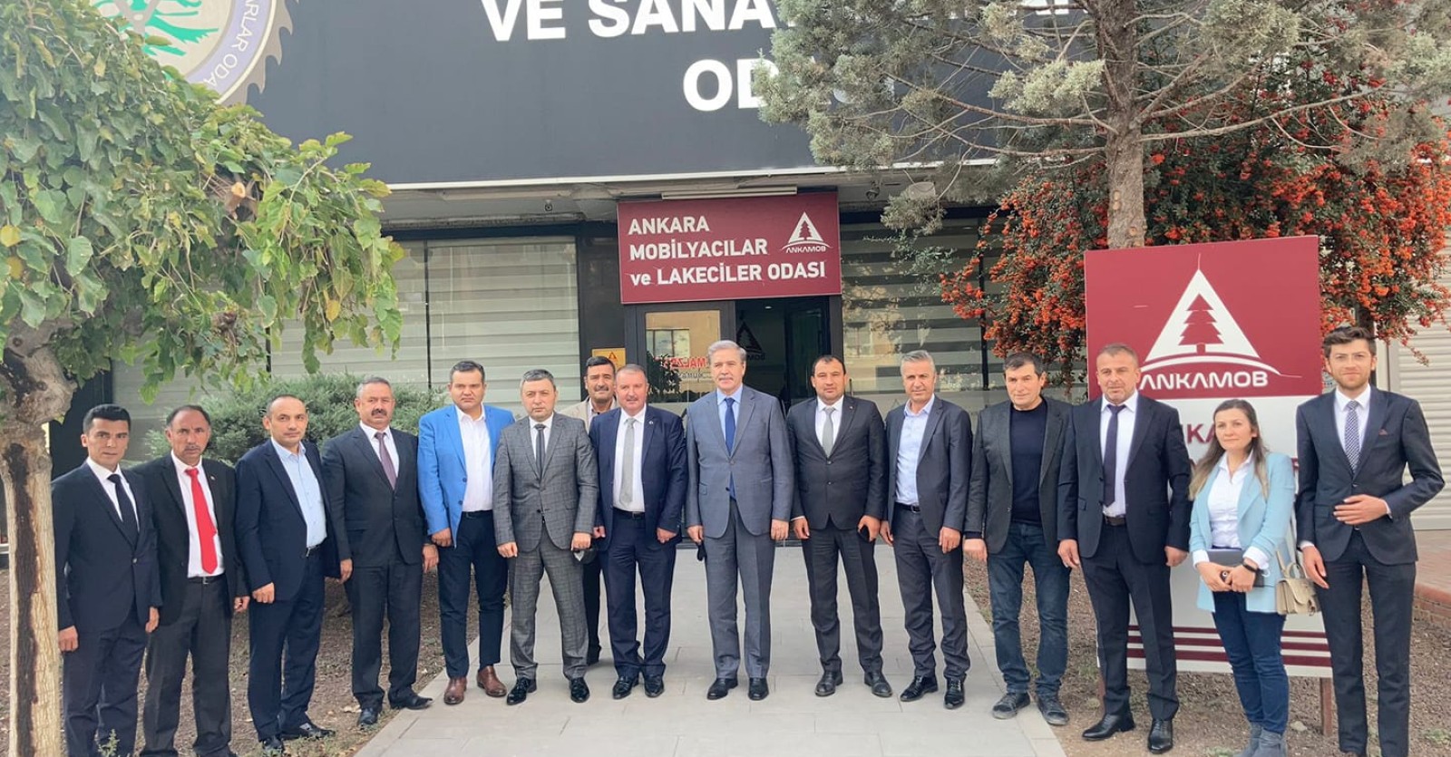 İLÇEMİZDE ALTYAPI ÇALIŞMALARI DEVAM EDEN MOBİLYACILAR KOORDİNASYON VE YATIRIM TOPLANTISINI GERÇEKLEŞTİRDİK.