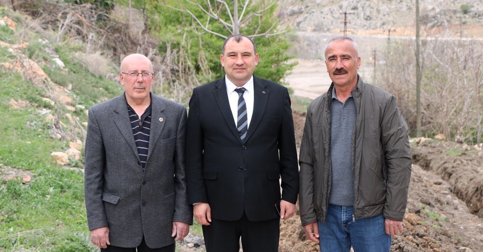 YENİDOĞAN VE YENİPINAR MAHALLELERİMİZDE; DOĞALGAZ, YAĞMUR SUYU VE KANALİZASYON ÇALIŞMALARIMIZ BAŞLAMIŞTIR.