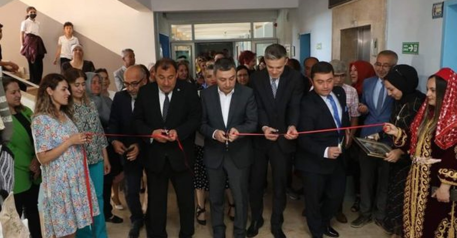 HALK EĞİTİM MERKEZİNİN HAZIRLADIĞI HASANOĞLAN ANADOLU İMAM HATİP LİSESİNİN EV SAHİPLİĞİNDE YAPILAN EL SANATLARI SERGİSİNE KATILDIK.